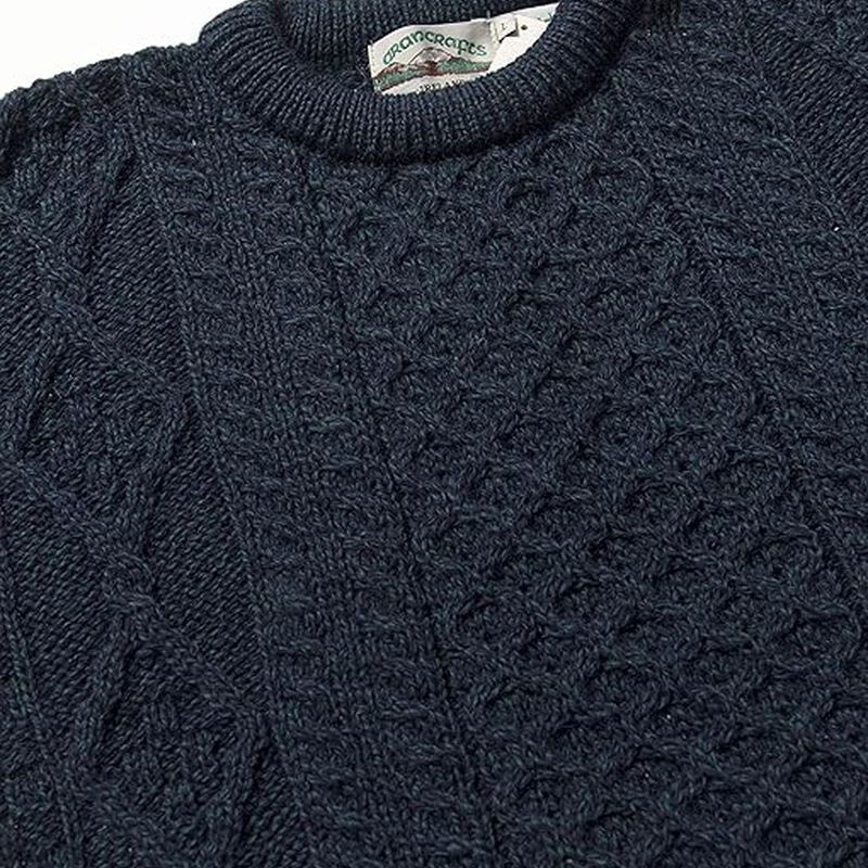 Men's Aran Cable Knit Crew Neck Wool Sweater Blackwatch